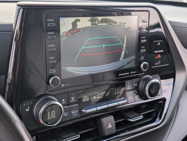 Used 2022 Toyota Highlander XLE image 27