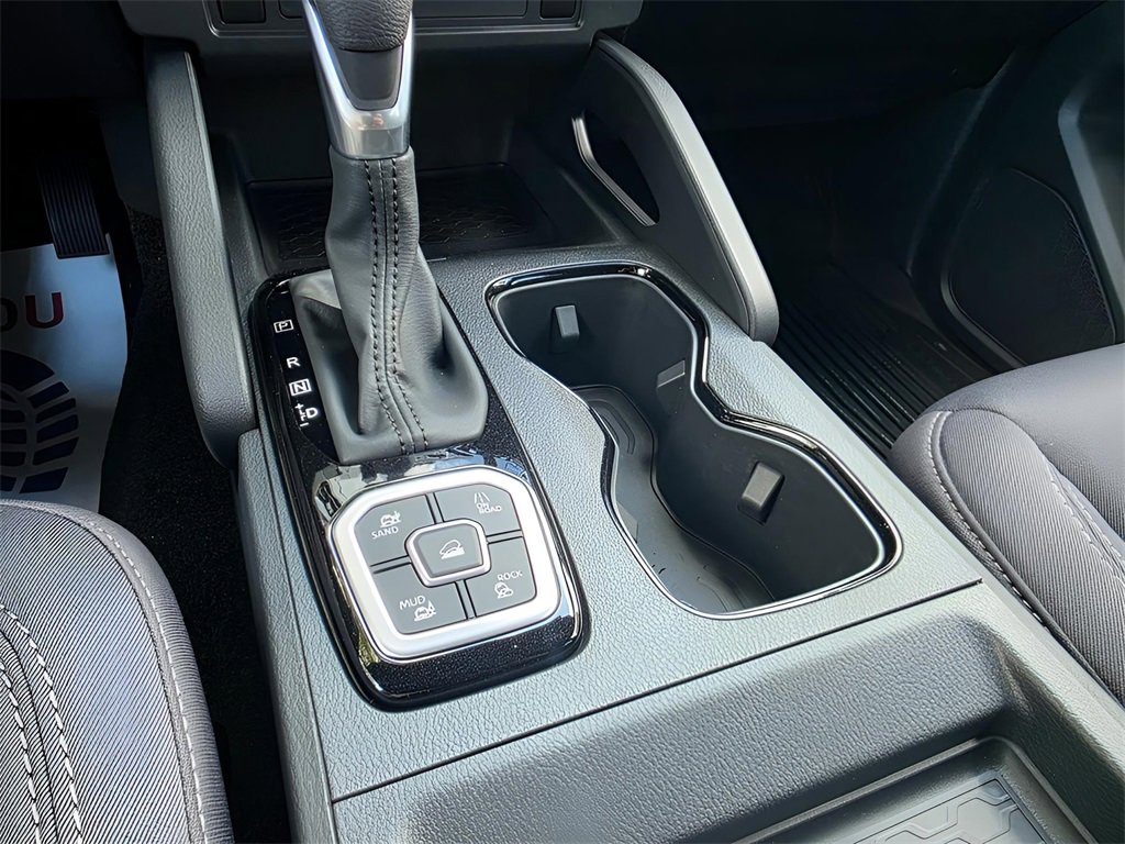 New 2026 Nissan Frontier SV image 30