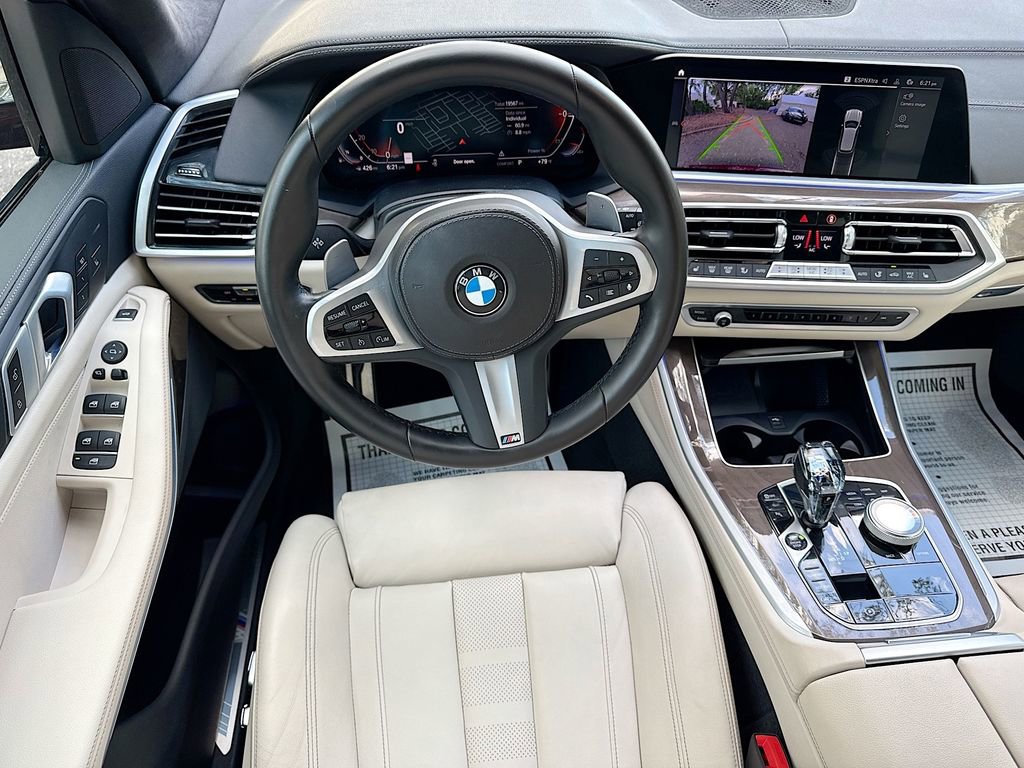 Used 2022 BMW X5 sDrive40i w/ M Sport Package image 17
