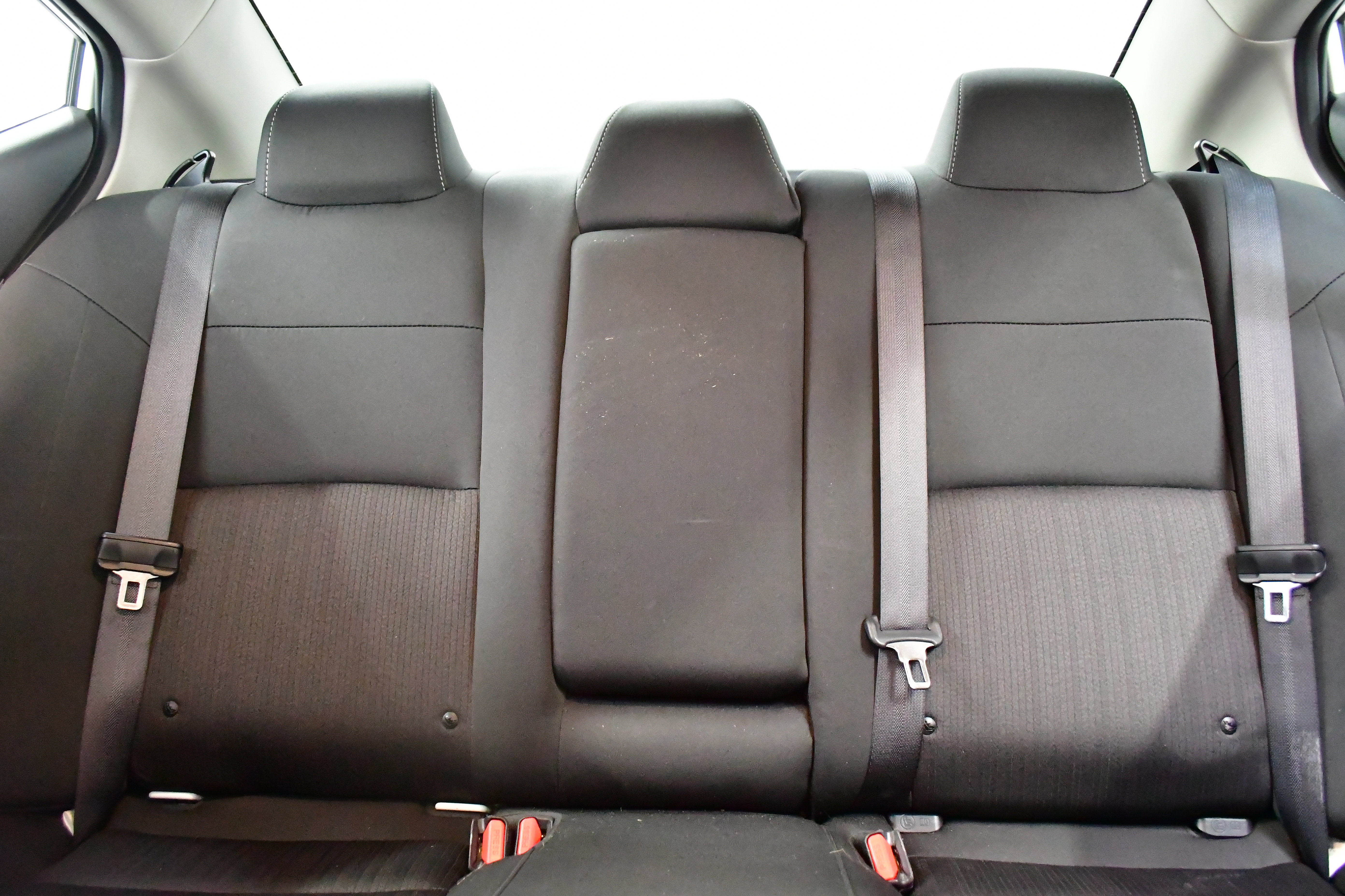 Used 2025 Nissan Altima 2.5 SV FWD image 11