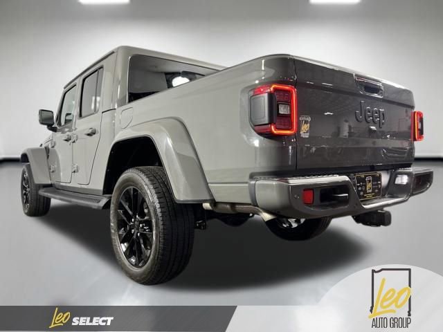Used 2023 Jeep Gladiator Overland AWD/4WD image 9