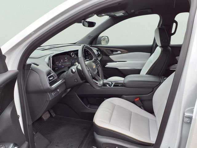 Certified 2025 Chevrolet Traverse High Country w/ LPO, Floor Liner Package image 19