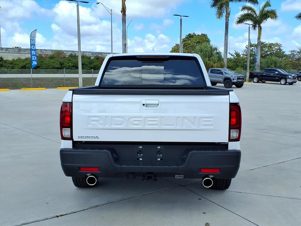 Used 2025 Honda Ridgeline RTL image 11