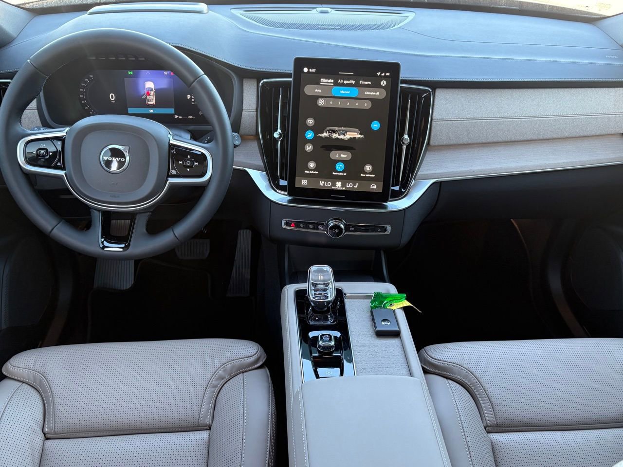 New 2026 Volvo XC90 B6 Ultra AWD/4WD image 10