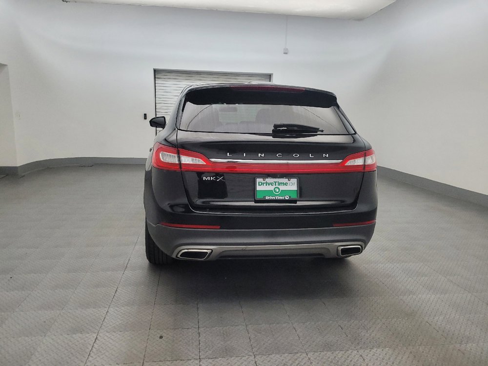 Used 2017 Lincoln MKX Select w/ Select Plus Package FWD image 6