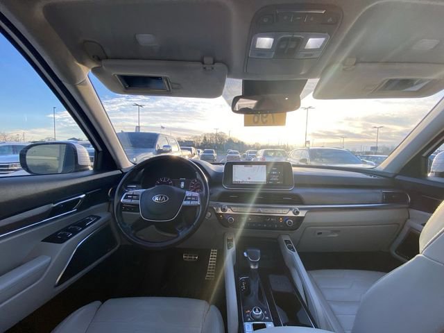 Used 2021 Kia Telluride SX w/ SX Prestige Package image 5