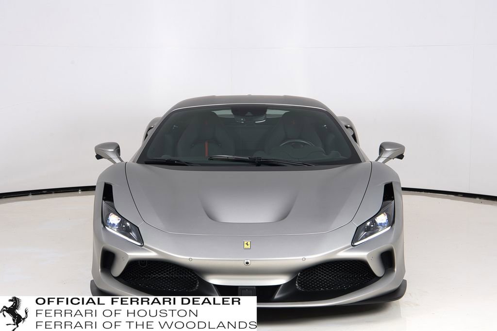 Used 2022 Ferrari F8 Tributo image 9