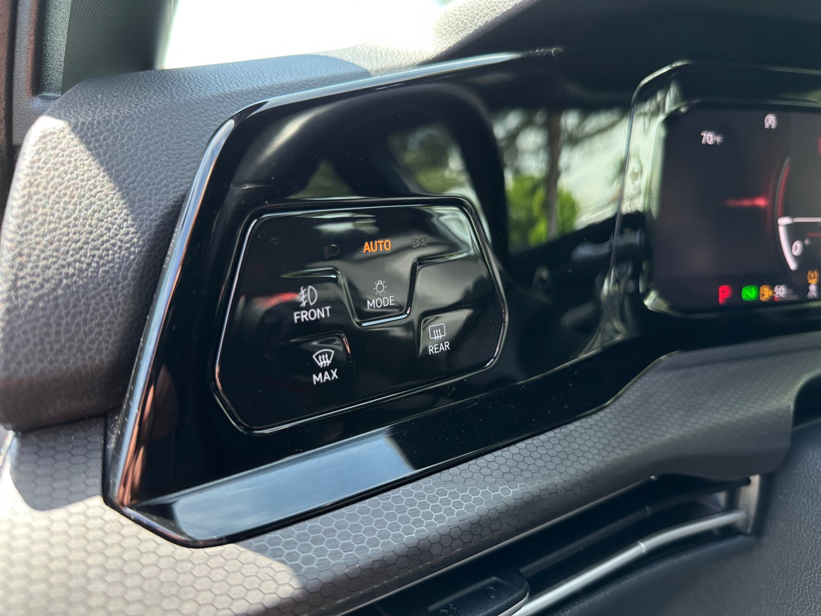 Used 2024 Volkswagen GTI S FWD image 17