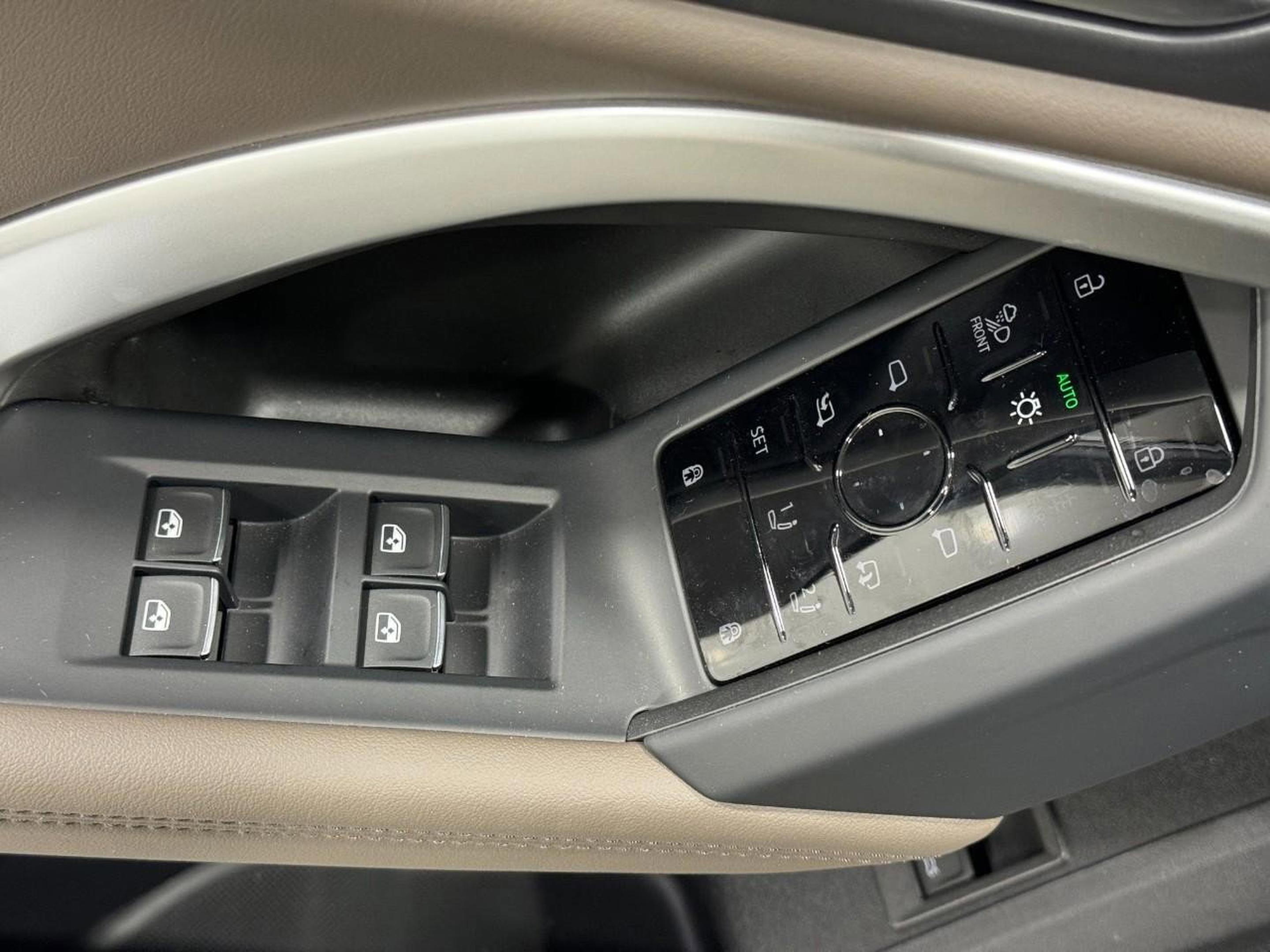 New 2025 Audi Q5 Premium Plus image 24