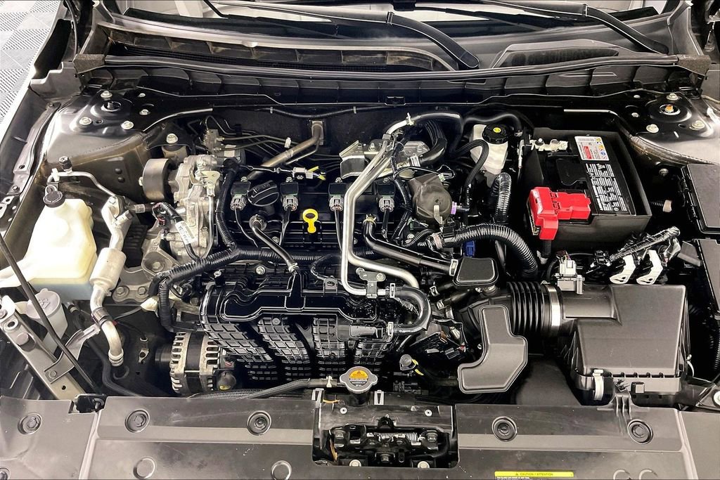 Used 2024 Nissan Altima 2.5 SR image 13