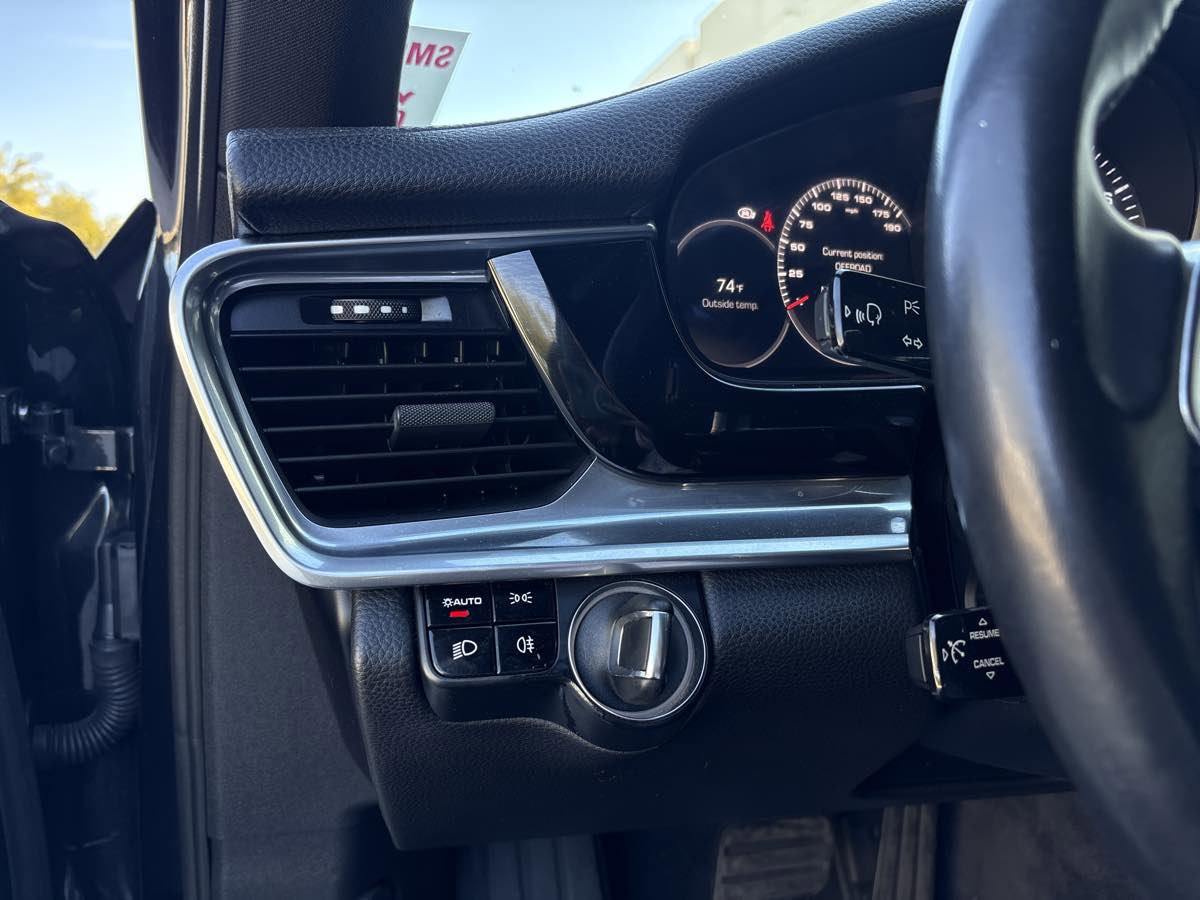 Used 2020 Porsche Panamera 4 w/ Premium Package Plus image 24