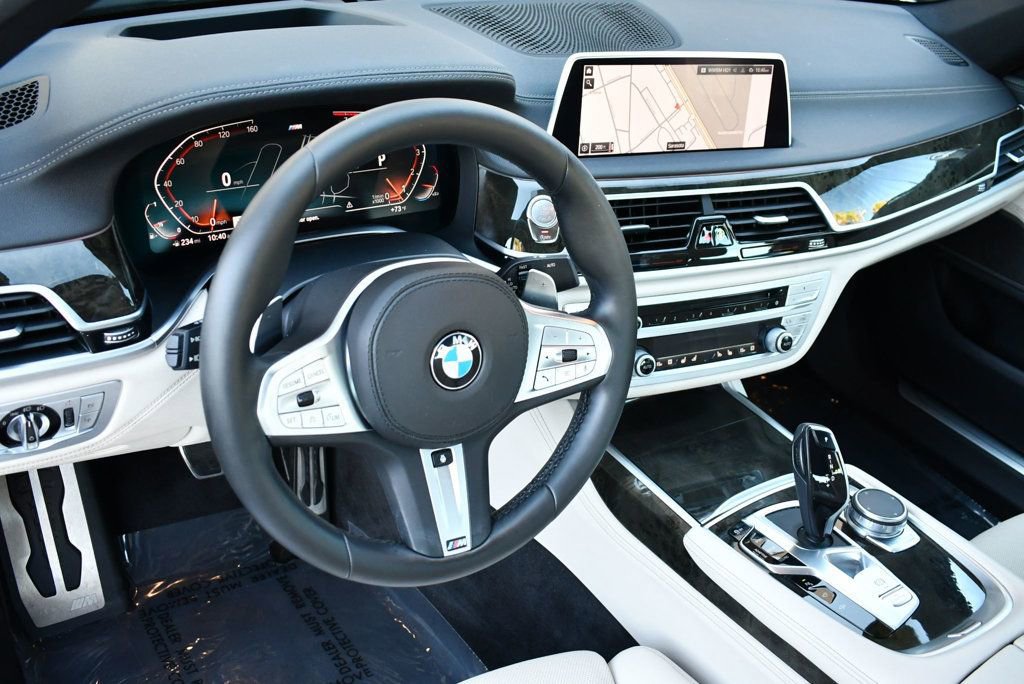 Used 2020 BMW 740i w/ Luxury Rear Seating Package image 42