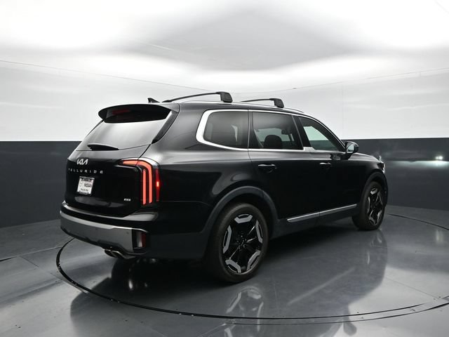 Used 2023 Kia Telluride EX AWD/4WD image 8