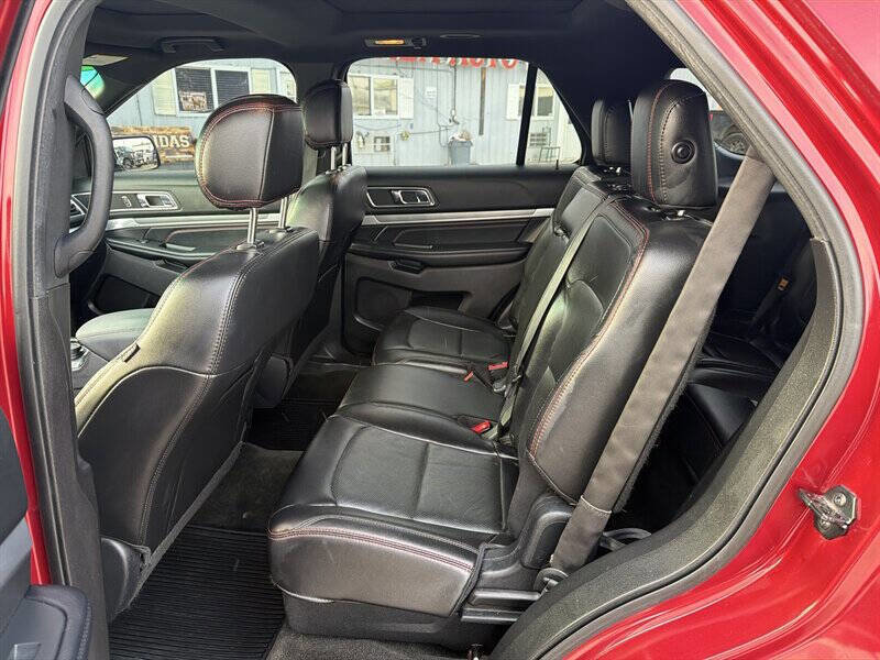 Used 2017 Ford Explorer Sport w/ Equipment Group 401A image 14