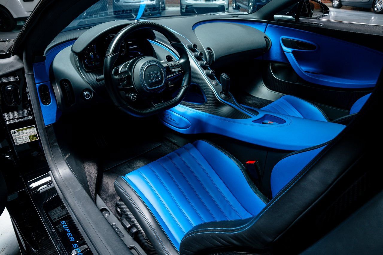 Used 2023 Bugatti Chiron Super Sport image 17