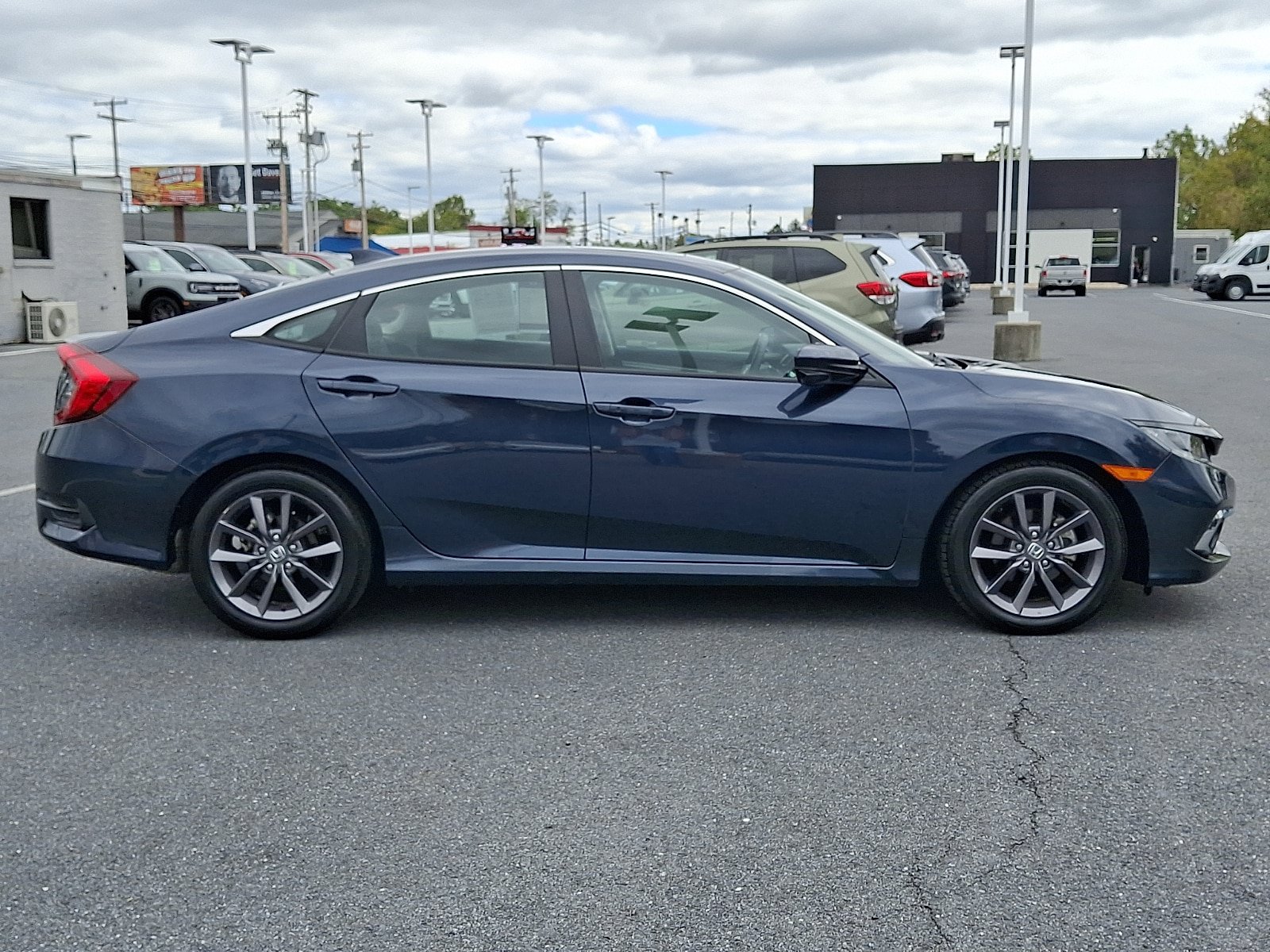 Used 2021 Honda Civic EX image 5