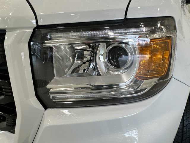 Used 2022 GMC Canyon Elevation w/ Trailering Package image 13