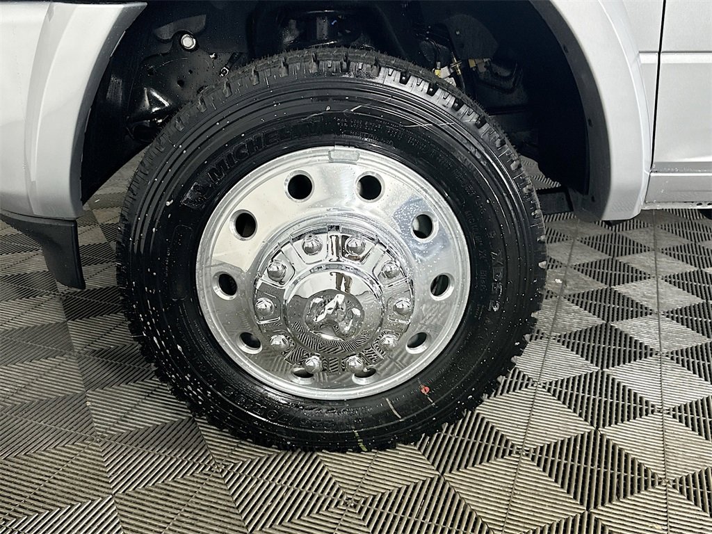 New 2026 RAM 4500 Tradesman image 16