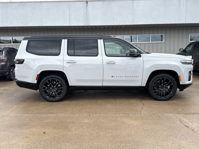 New 2027 Jeep Grand Wagoneer Summit AWD/4WD image 2