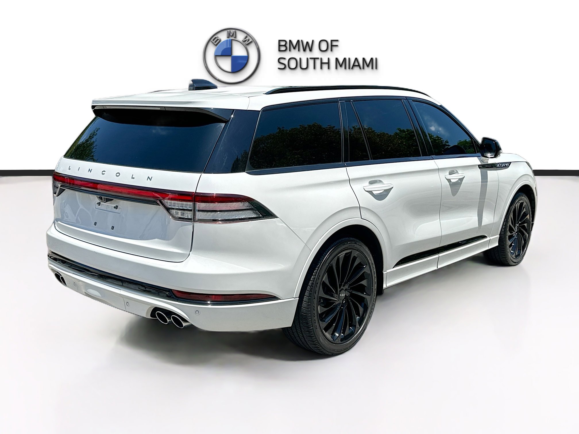Used 2025 Lincoln Aviator Reserve w/ Jet Appearance Package RWD image 7