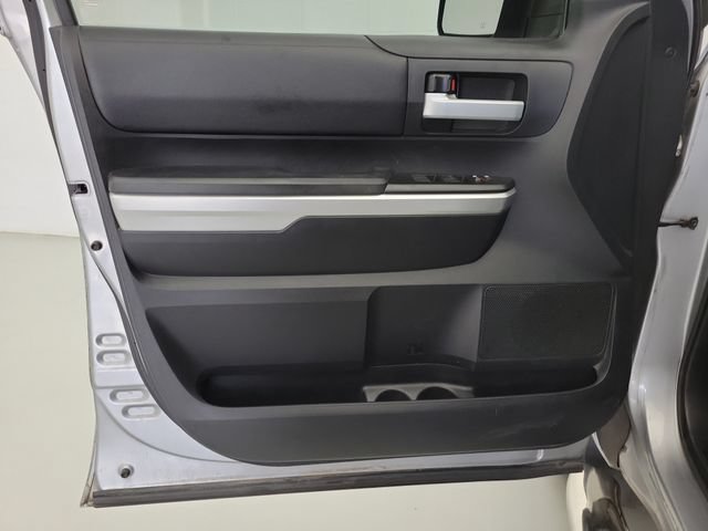 Used 2017 Toyota Tundra SR5 RWD image 19