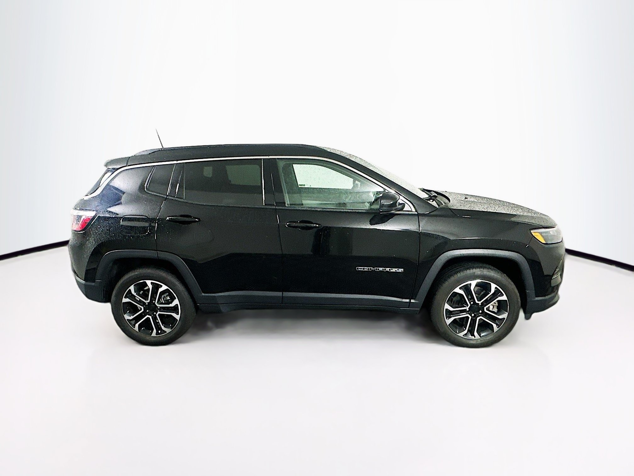 Used 2023 Jeep Compass Limited AWD/4WD image 10