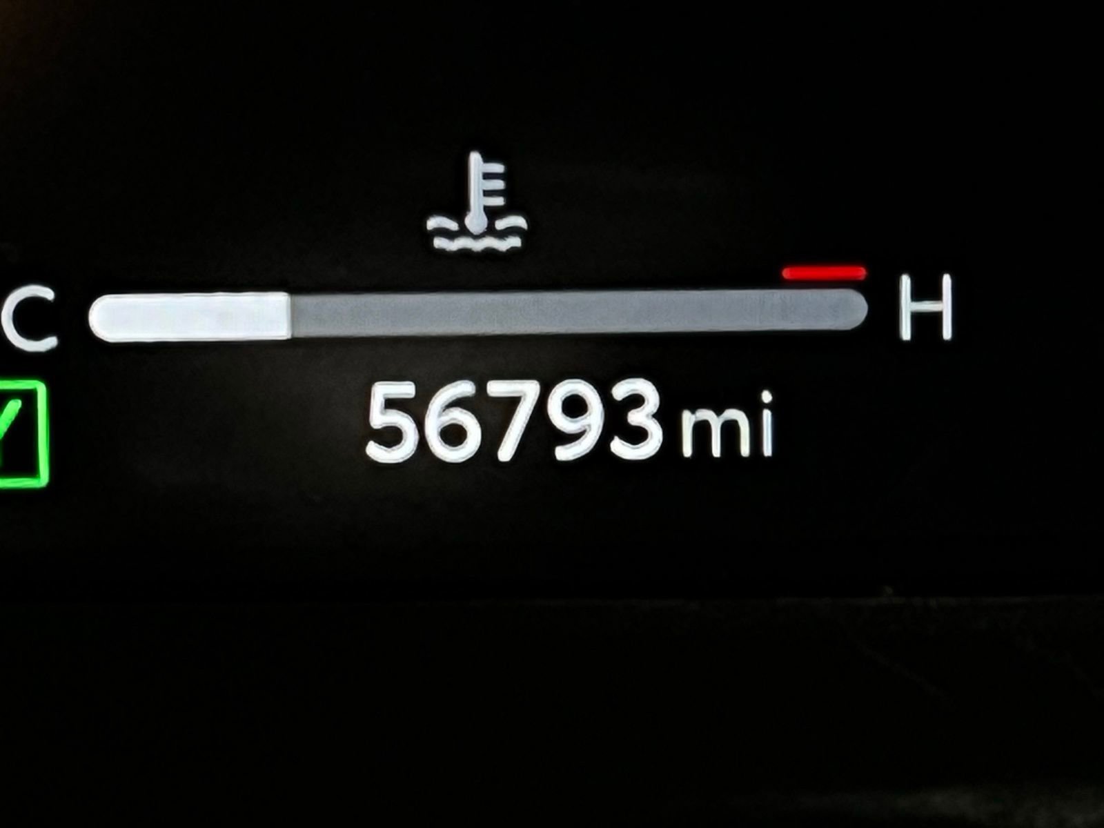 Certified 2025 Toyota Crown XLE image 17