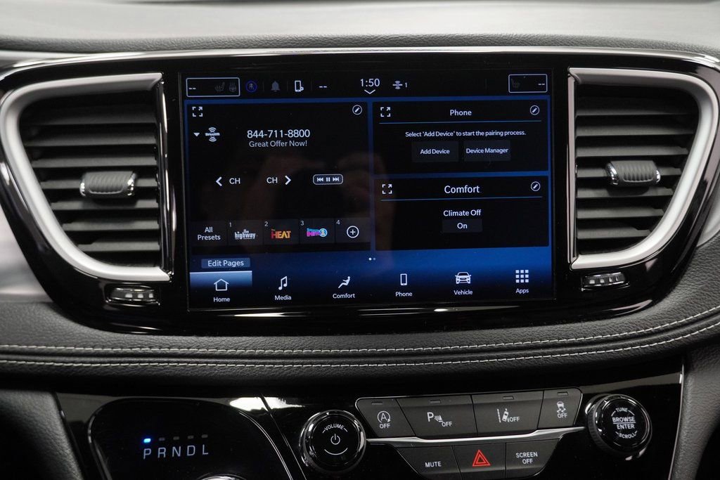 Used 2023 Chrysler Pacifica Touring-L w/ S Appearance Package image 31