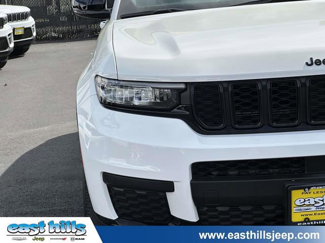 Certified 2023 Jeep Grand Cherokee L Laredo AWD/4WD image 9