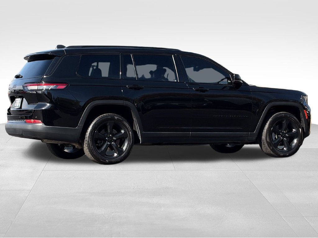 Used 2023 Jeep Grand Cherokee L Laredo AWD/4WD image 6