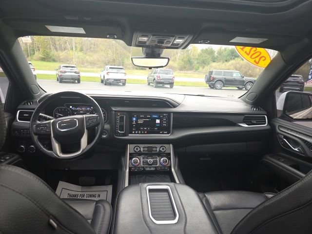 Used 2021 GMC Yukon Denali w/ Denali Premium Package AWD/4WD image 37