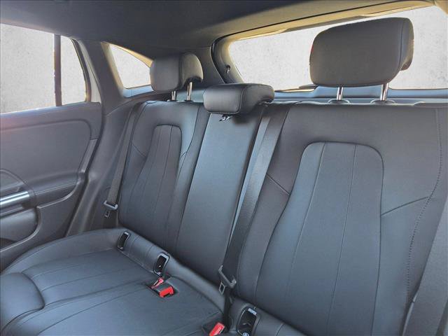 Used 2026 Mercedes-Benz GLA 250 image 17