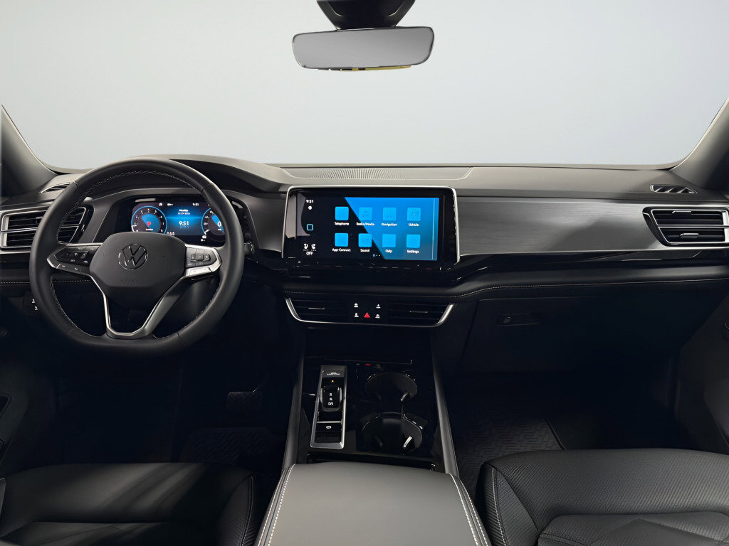 New 2026 Volkswagen Atlas Cross Sport SE image 11