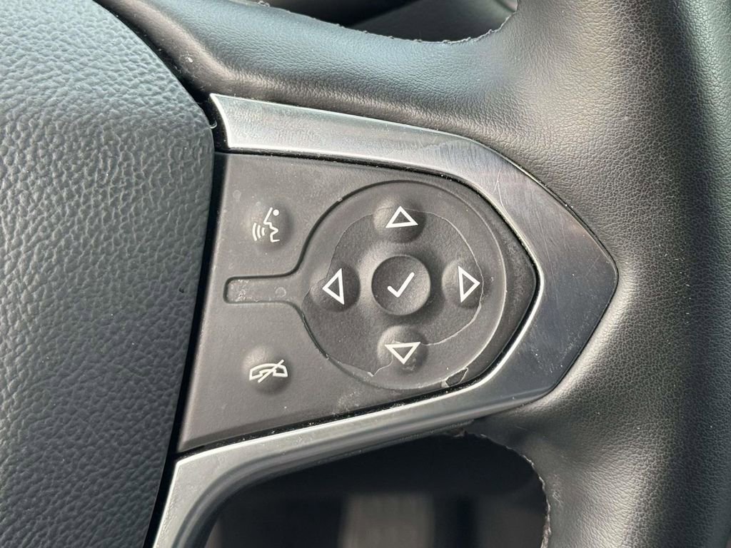 Used 2023 Chevrolet Traverse RS AWD/4WD image 21