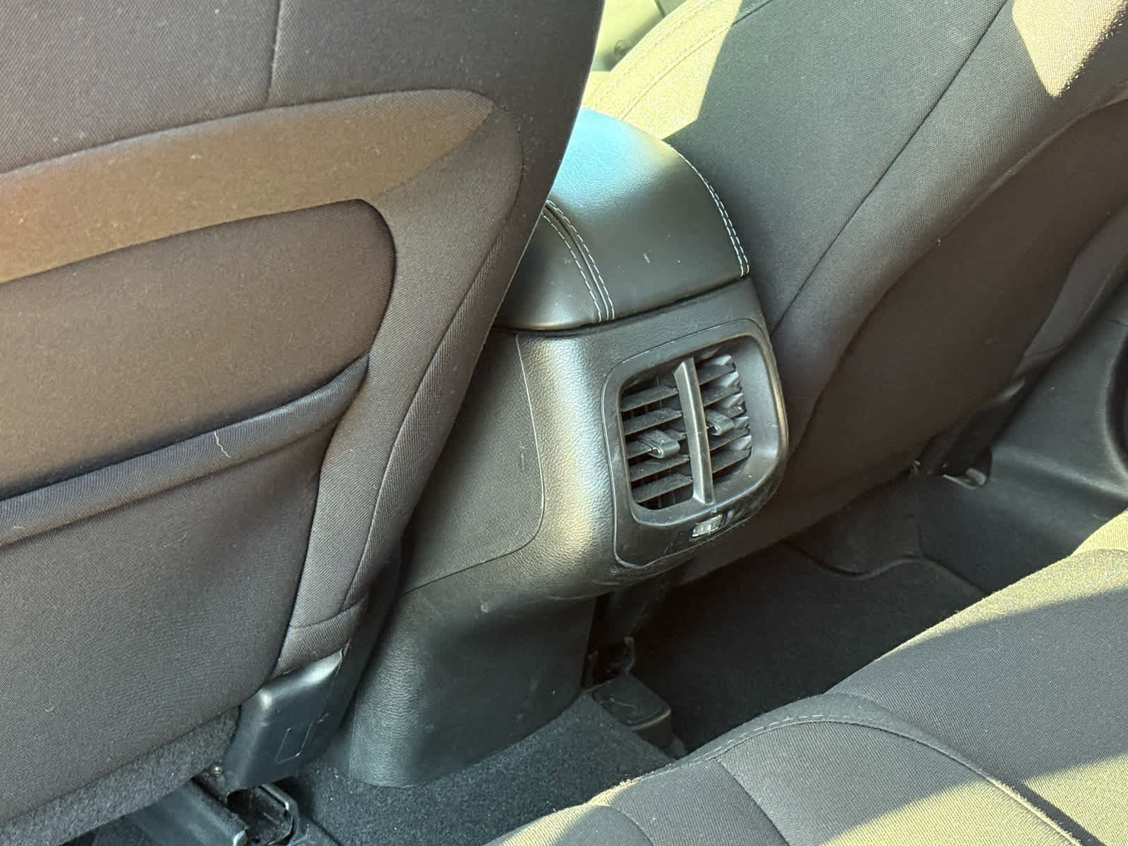 Used 2021 Jeep Cherokee Latitude image 28