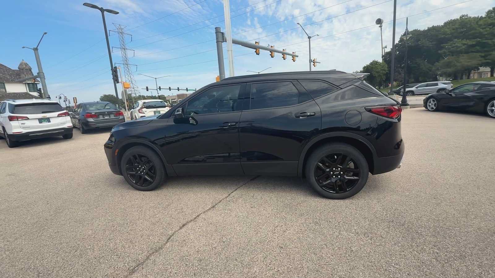 Certified 2020 Chevrolet Blazer LT w/ Sound & Technology Package AWD/4WD image 5