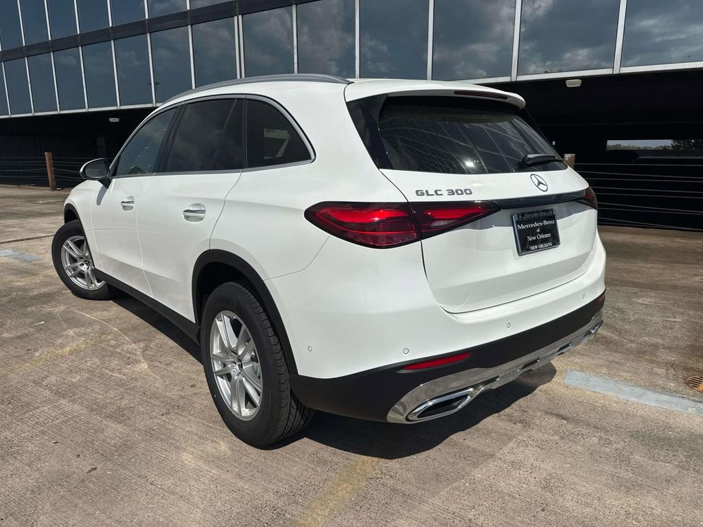 New 2026 Mercedes-Benz GLC 300 image 3