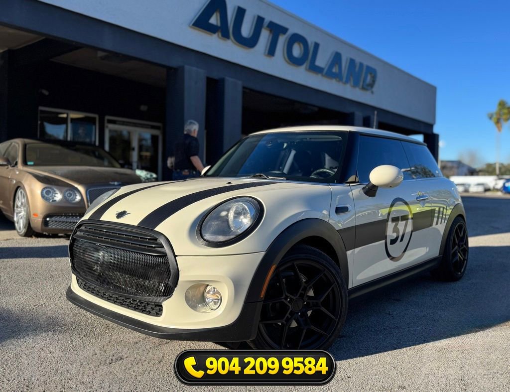 Used 2019 MINI Cooper 2-Door Hardtop w/ Signature Upholstery Package