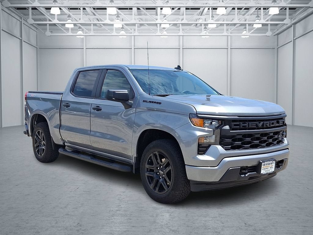 Certified 2024 Chevrolet Silverado 1500 Custom w/ Turbomax Blackout Package AWD/4WD image 4