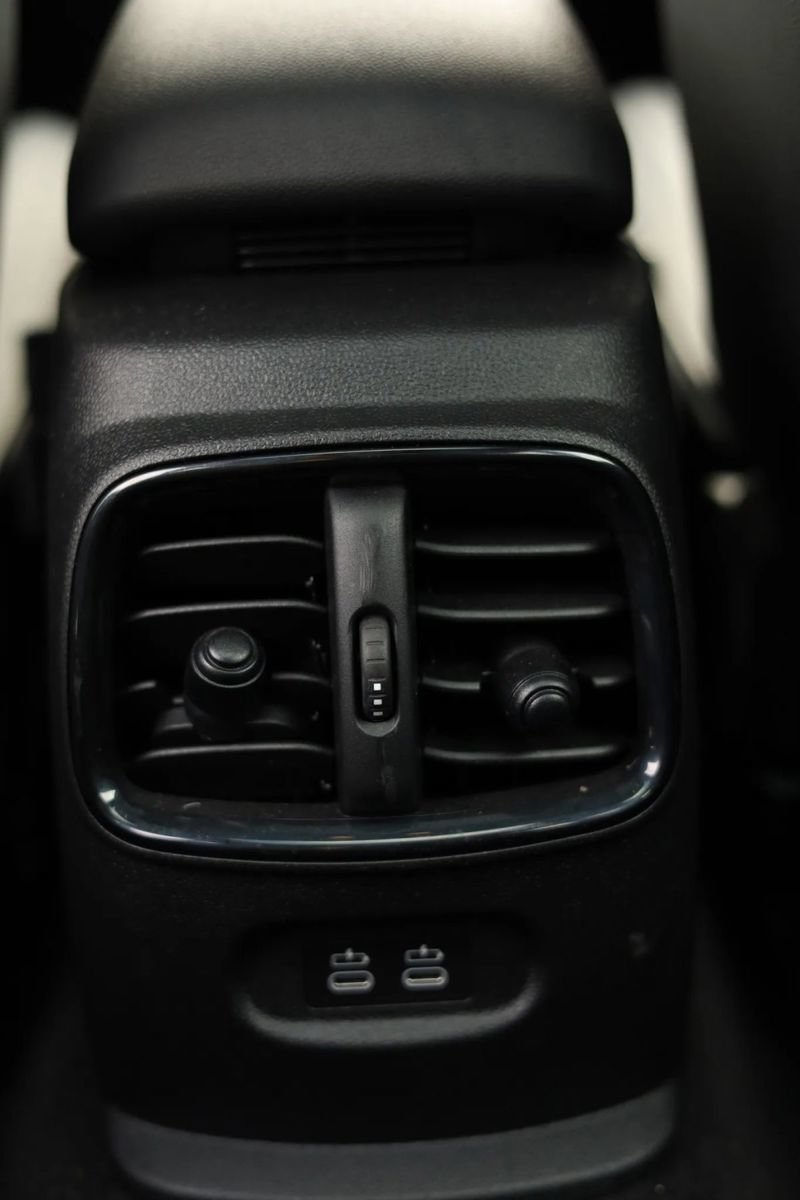 Used 2020 MINI Cooper Clubman S w/ Premium Package AWD/4WD image 31