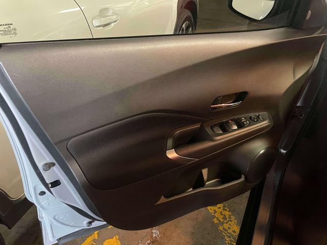 Used 2023 Nissan Kicks SV FWD image 18