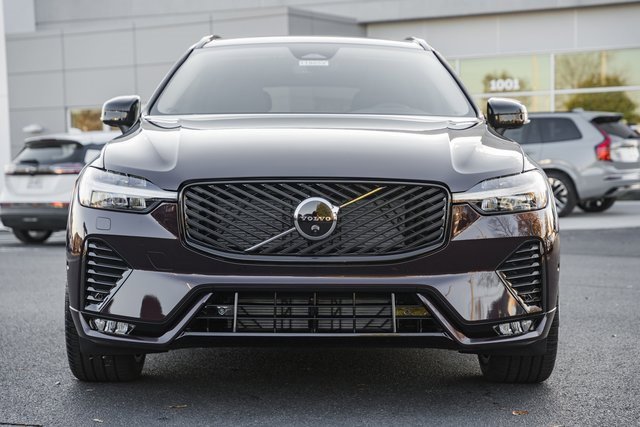 New 2026 Volvo XC60 B5 Ultra w/ Protection Package Premier image 2
