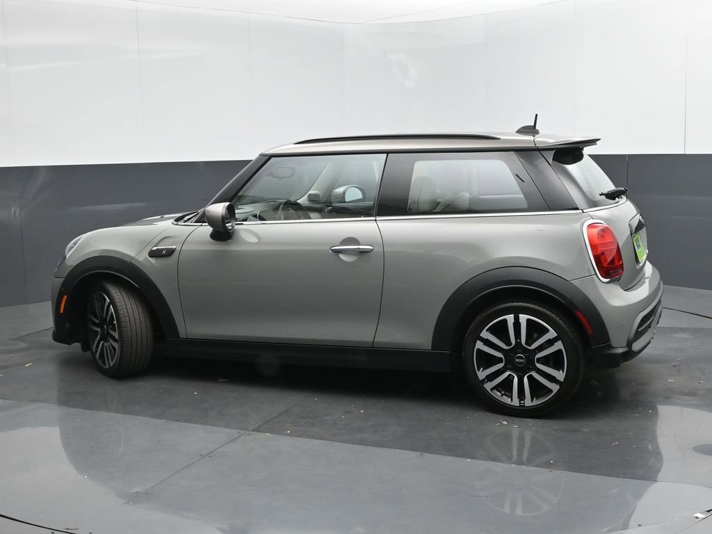 Used 2023 MINI Cooper S w/ Driver Assistance Package image 3