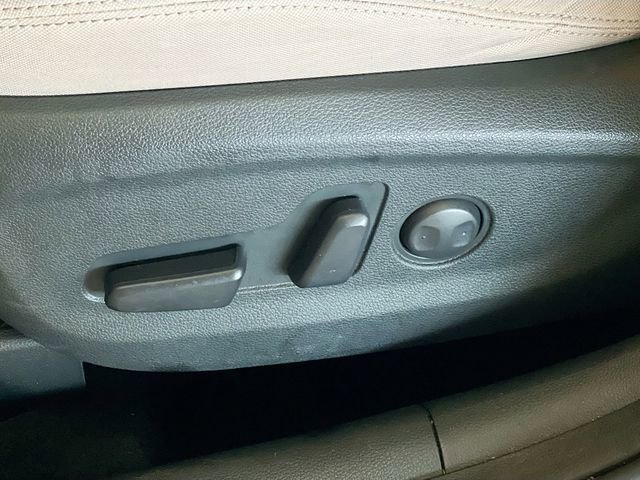 Used 2020 Hyundai Tucson Sport w/ Cargo Package image 13