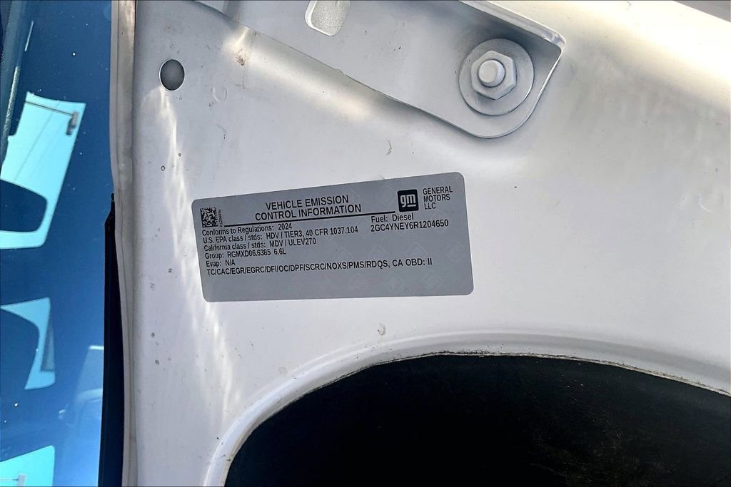 Used 2024 Chevrolet Silverado 2500 LT image 34