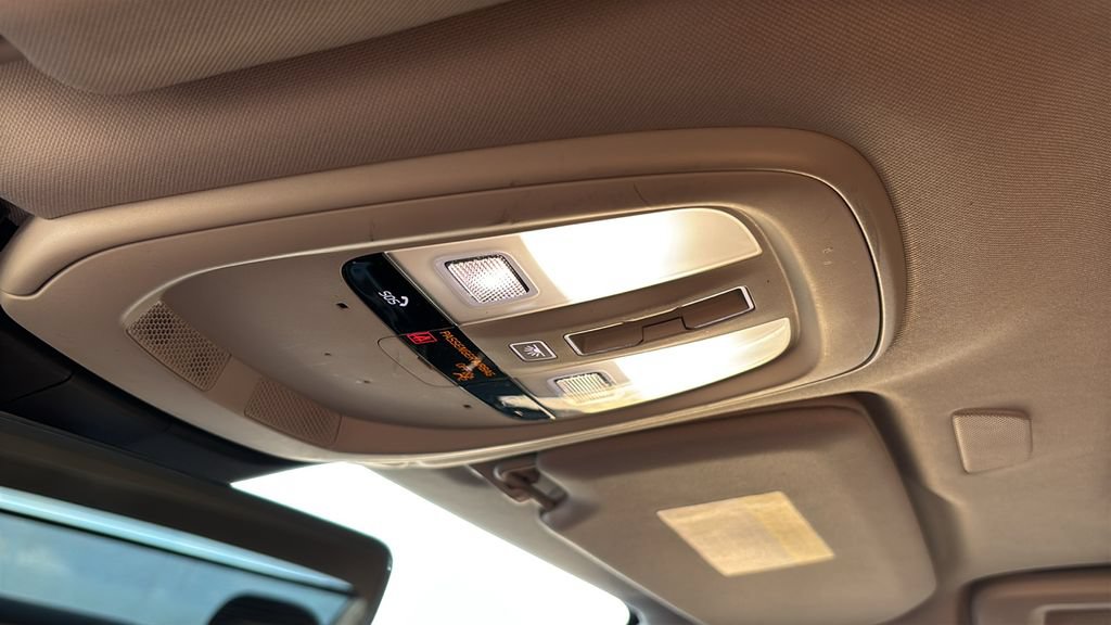 Certified 2023 Volvo S90 B6 Plus AWD/4WD image 22