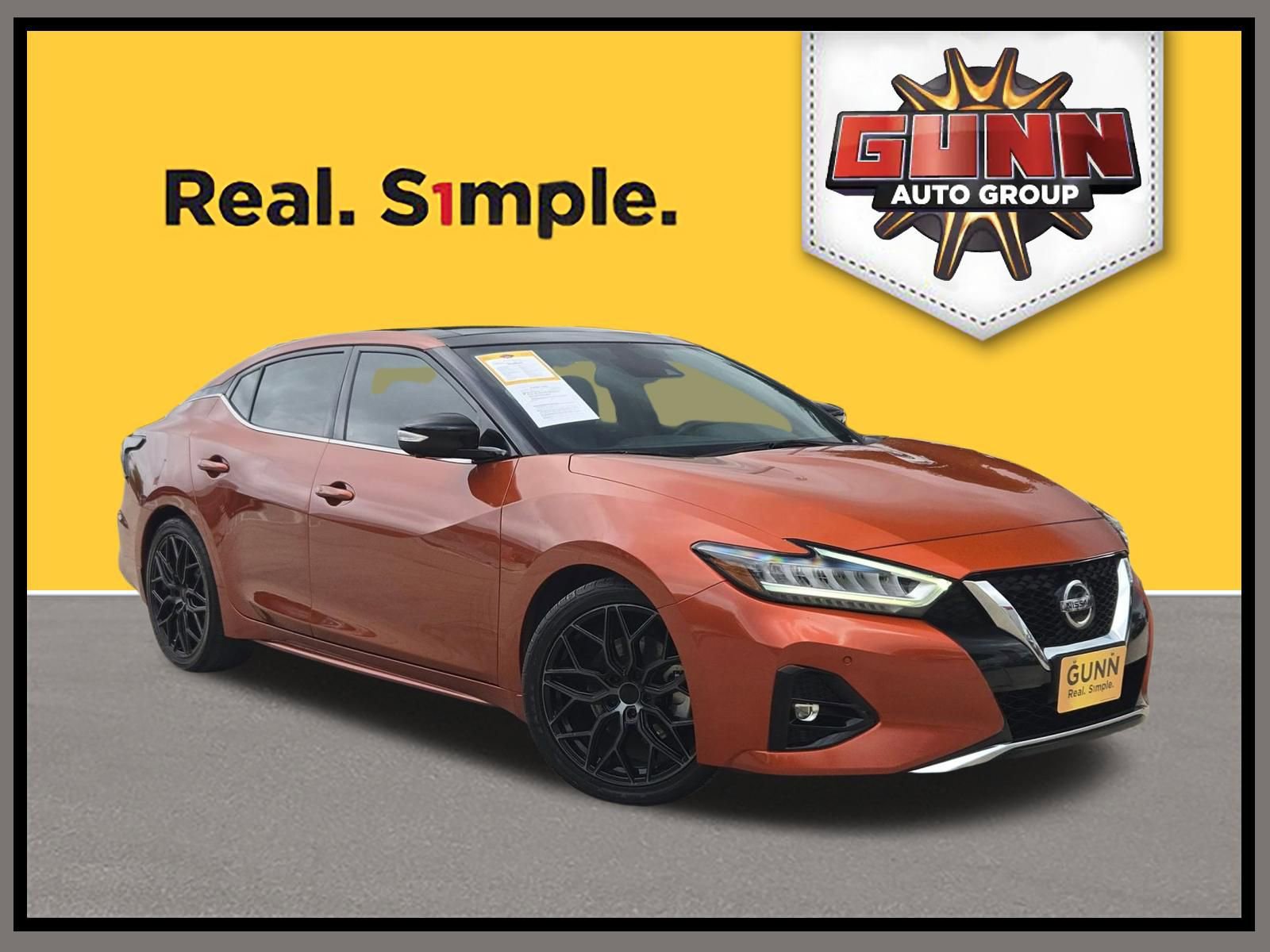 Used 2019 Nissan Maxima SR w/ Premium Package image 2