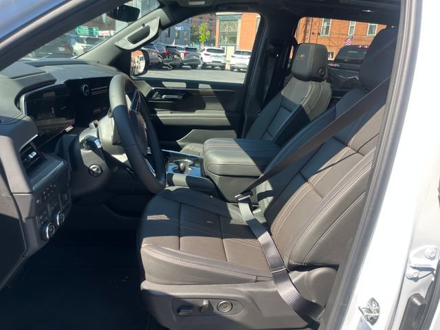 New 2026 Chevrolet Tahoe High Country AWD/4WD image 11