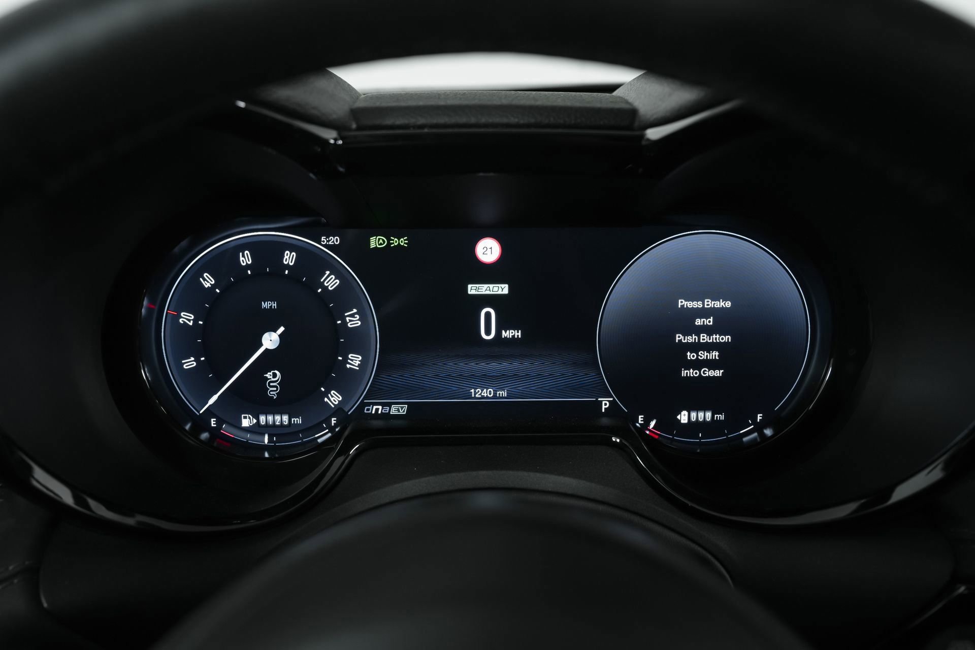 New 2024 Alfa Romeo Tonale Veloce w/ Active Assist Package image 25