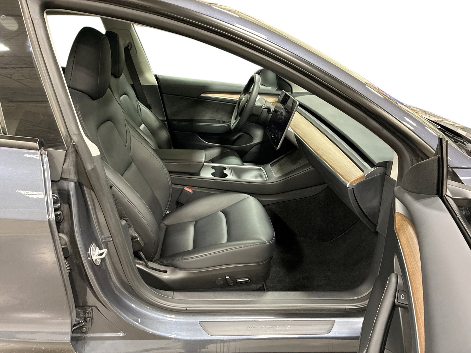 Certified 2023 Tesla Model 3 Performance AWD/4WD image 13